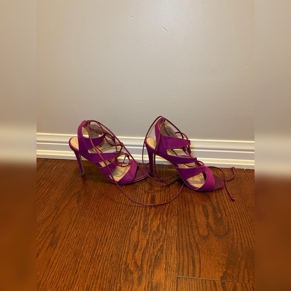 Magenta Steve Madden lace up heels - Picture 2 of 5